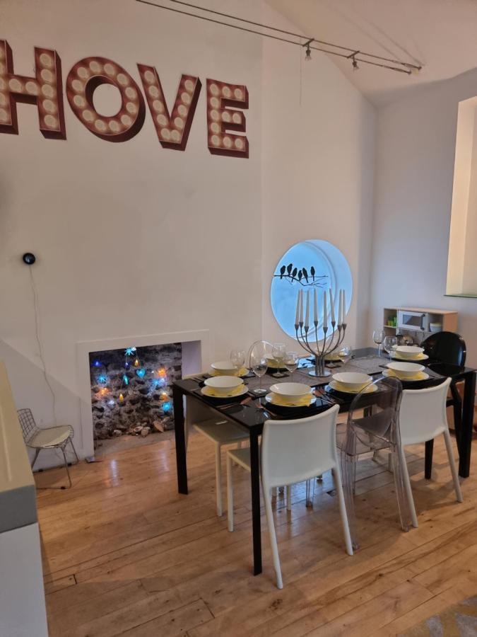 Quirky Seaside Family Cottage Walk To The Waves! Brighton Екстер'єр фото